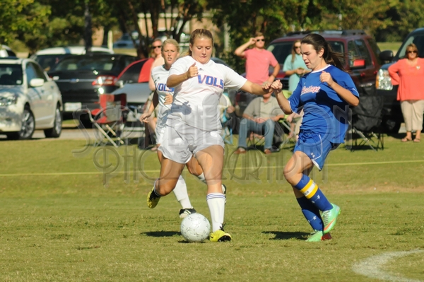 9-23 SA vs HA 042.JPG - MCKEEGAN D300S #1